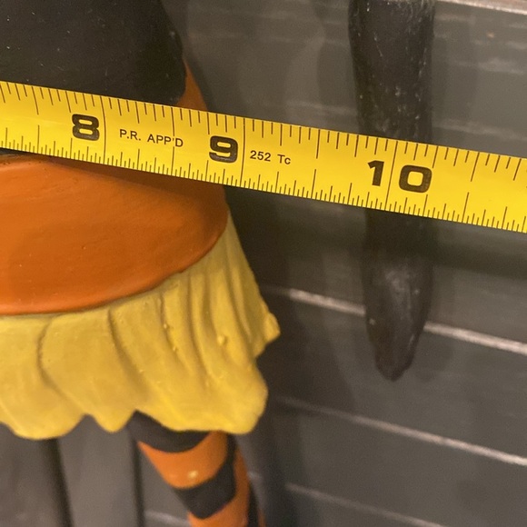 2007 Take One 24" Halloween Witch Rubber Doll Hanging Weird Creepy
Decor - Picture 14 of 16